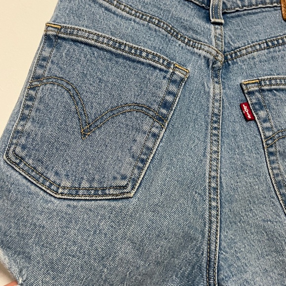 Levi’s ribcage shorts - Picture 7 of 7